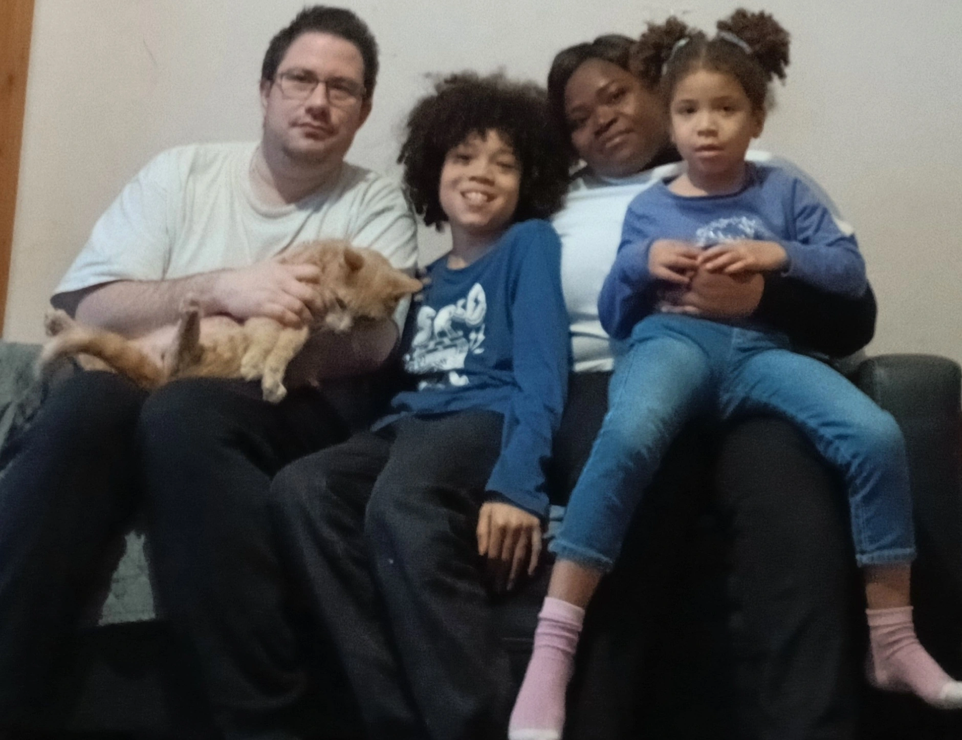 Kelly Noudje et sa famille, accueillants familiaux agréés à Boz dans l'Ain